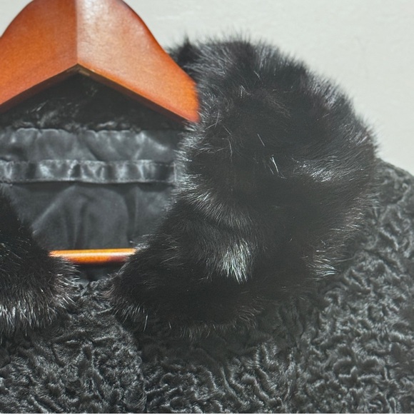 Persian Lamb Coat with Mink Collar Vintage Furs - Picture 6 of 13